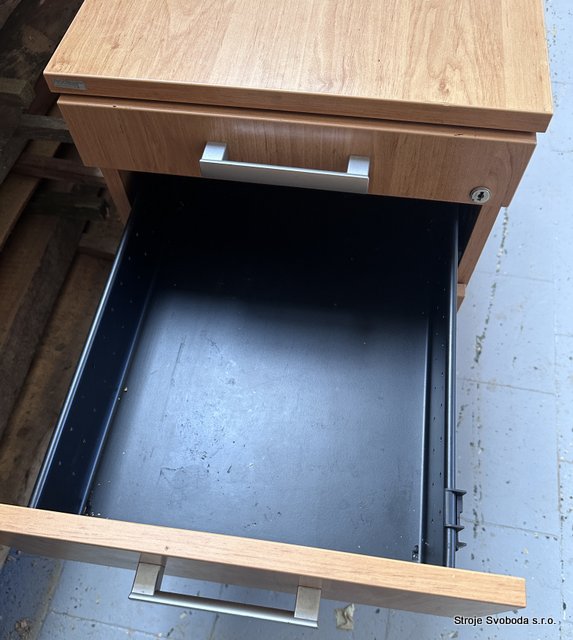 Kancelářský kontejner pod stůl 420x560x600 (Kancelarsky kontejner pod stul 420x560x600 - 2 kusy (4).JPG)